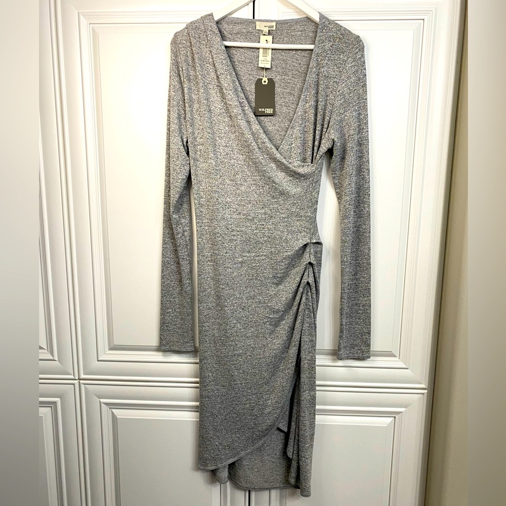 NWT Aritzia Women’s Wilfred Free Midi Dress Size Large Klum Heather White Party